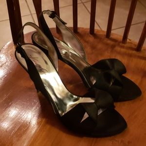 Kenneth Cole New York Heels
